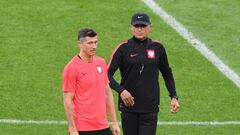 Nawalka con Robert Lewandowski.