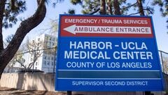 Imagen de la entrada del Harbor-UCLA medical Center, donde Tiger Woods fue intervenido tras su grave accidente de tr&aacute;fico.