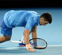 Djokovic resiste ante Dimitrov para meterse en octavos