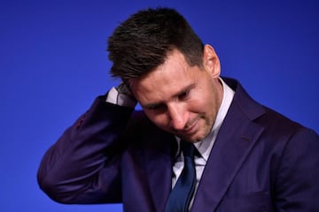 Messi, muy emocionado durante la rueda de prensa.