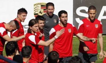 El entrenamiento del Barcelona y del Atl¨¦tico