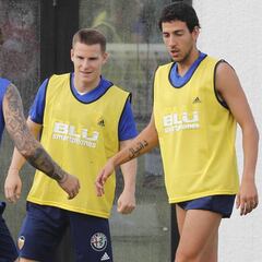 Gameiro y Batshuayi esperan tener sus primeros minutos