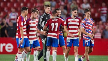 GRANADA, SPAIN - AUGUST 29: Players of Granada CF celebrate victory after the LaLiga Smartbank match between Granada CF and Villarreal CF B at Estadio Nuevo Los Carmenes on August 29, 2022 in Granada, Spain. (Photo by Fermin Rodriguez/Quality Sport Images/Getty Images)