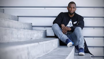 Babel: "Llegué a la Premier con 20 años y nadie me ayudó"