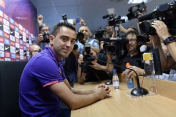 Xavi anunció que deja el Barcelona tras 17 años de grandes éxitos: tres Champions y ocho Ligas españolas entre otros grandes títulos.
