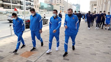 Xavi avisa: prohibido los saques de esquina y las faltas laterales