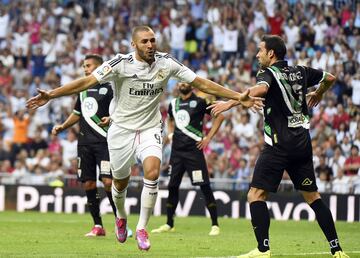 (Real Madrid 2 - Crdoba 0) El francs repiti autora un a?o despus a la media hora del regreso de los blanquiverdes a Primera. 