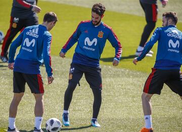 21/03/18
ENTRENAMIENTO SELECCION ESPAÑOLA ESPAÑA DE FUTBOL
FRANCISCO ROMAN ALARCON ISCO







