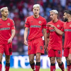 Afición de Toluca se manifestó en contra de la directiva