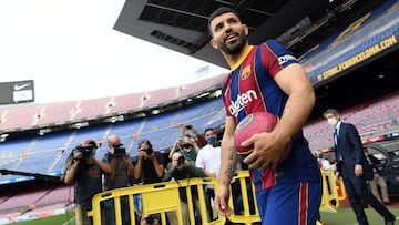 Agüero: "Me quedé en shock cuando Messi dijo que se iba"