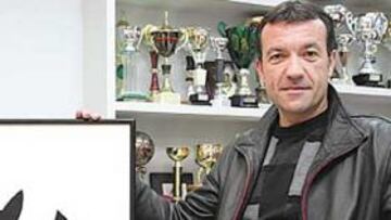 "Asumo la responsabilidad del fichaje de Jose González"