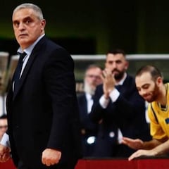 El Panathinaikos destituye a Pedoulakis como entrenador