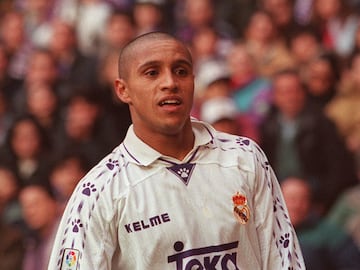 Llegó al Real Madrid en el verano de 1996 procedente del Inter de Milán a cambio de 600 millones de las antiguas pesetas. El brasileño se convirtió en el Santiago Bernabéu en el mejor lateral izquierdo del mundo y en uno de los mejores de la historia. Costó 600 millones de pesetas. 