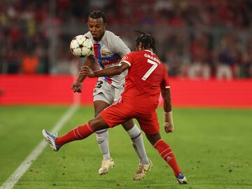 Jules Koundé y Serge Gnabry.