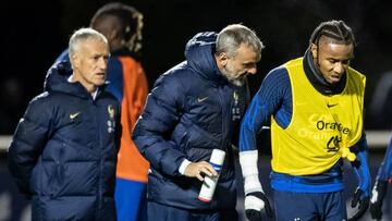 Nkunku, en el momento de la lesión con la selección francesa.