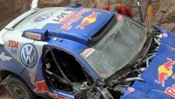 <b>EL FINAL. </b> Carlos Sainz ha tenido que abandonar en la undécima etapa por un accidente.