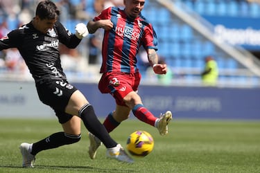 La carrera por el ascenso a Primera deja pistas