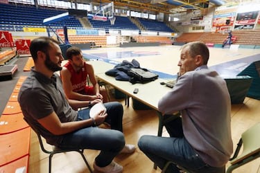 Encuentro con los Llorente: "Si el entrenador no me pone yo voy a muerte con eso"