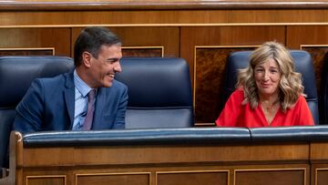 The President of the Government, Pedro Sánchez, with the Second Vice-President and Minister of Labor and Social Economy, Yolanda Díaz, during an extraordinary session in the Congress of Deputies, July 13, 2022, in Madrid (Spain). This session takes place after the State of the Nation Debate seven years after the last one was held. The two main topics covered by this plenary session are the approval of the Democratic Memory Bill and the proposal to reform the Organic Law of the Judiciary. The Law of Democratic Memory, since its approval by the Government almost a year ago on July 20, 2021, has been involved in partisan controversies -such as the doubts about the situation of the Amnesty Law-. In addition, the plenary will decide today whether to take into consideration the bill to amend article 570 bis of the Organic Law 6/1985, of July 1, 1985, of the Judiciary and its agreement for processing.
14 JULY 2022;EXTRAORDINARY SESSION;PLENARY SESSION;PLENARY CONGRESS;EXTRAORDINARY PLENARY SESSION
Alberto Ortega / Europa Press
14/07/2022