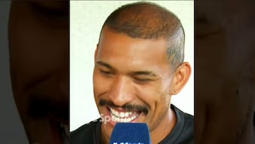 Pasó por Chile y contó su notable historia con el 'Dibu' Martínez: "Fue suplente mío, pero..."