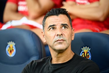 Banquillos calientes en Montilivi