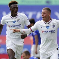 Barkley mete al Chelsea en unas semifinales de oro