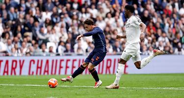 Pablo Durán tuvo una oportunidad clarísima para poner el 3-3.