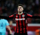 El póker de Schick desata al Leverkusen