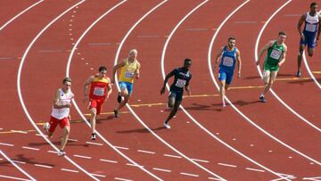 Bruno Hortelano, durante su serie de 200 metros en los Europeos de Atletismo de Amsterdam.