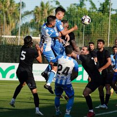 Rubén Castro enseña el diente