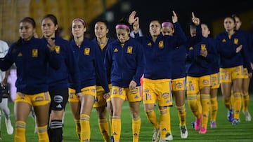 Players of Tigres during the game Tigres UANL vs Pumas UNAM, corresponding to second leg match of the Torneo Apertura 2023 of the Liga BBVA MX Femenil, at Universitario Stadium, on November 13, 2023.
<br><br>
Jugadoras de Tigres durante el partido Tigres UANL vs Pumas UNAM, correspondiente al partido de Vuelta de Cuartos de Final del Torneo Apertura 2023 de la Liga BBVA MX Femenil, en el Estadio Universitario, el 13 de Noviembre de 2023