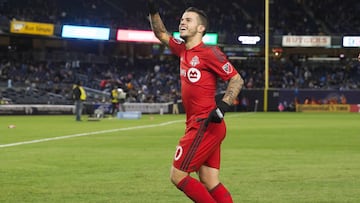 Nov 6, 2016; New York, NY, USA;  Toronto FC forward Sebastian Giovinco (10) celebrates after his third goal of the game during the second half of Toronto FC&#039;s 5-0 win over New York City FC at Yankee Stadium.