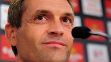 Vilanova: "Para mí, Valdés es el mejor portero del mundo"