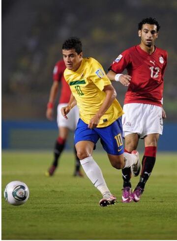 Coutinho y Salah, dos de las grandes figuras del fútbol mundial en esta época. Los dos se enfrentaron en el Brasil 1-1 Egipto 