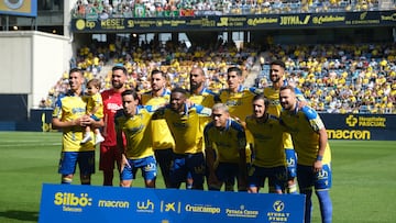 El once del Cádiz para medirse al Racing de Santander en la jornada 10 de la Liga Hypermotion. Temporada 2024-2025.