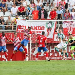 Un gol de Turrillo da más alas al Algeciras ante un Córdoba sin suerte