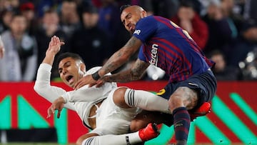 Barcelona y Vidal quedan con vida ante Real Madrid