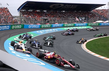 Los monoplazas durante la carrera de hoy. 