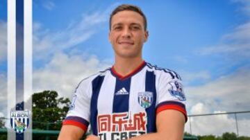 James Chester pasó de Hull City a West Browmich por 11.3 millones euros, estando avaluado sólo en 2.6. Es decir, 8.7 millones de más.