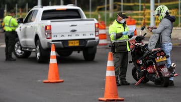 Excepciones para sacar el carro durante la cuarentena en Bogot&aacute;