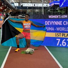 Devynne Charlton bate el récord mundial de 60 vallas en pista cubierta