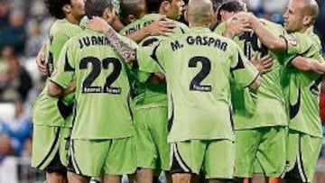 <b>DIERON LA CARA. </b>Los jugadores del Levante rindieron a una gran altura y celebraron a lo grande los dos goles que marcaron en el Bernabéu.