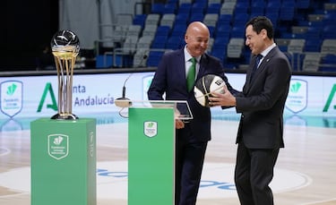 Juanma Moreno elogia al Unicaja: Es un equipo legendario