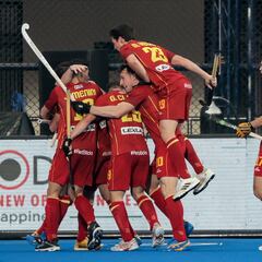 Los Redsticks meten la quinta marcha ante Austria