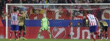 2-1. Arda Turán anota el segundo gol.