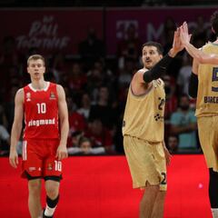 El Barça ajusticia al Bayern desde el triple