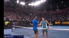 El mejor final posible a la épica batalla entre dos gigantes: emocionó lo de Djokovic a Alcaraz en la red