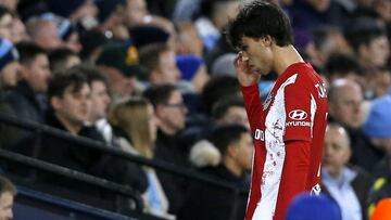 Soccer Football - Champions League - Quarter-Final - First Leg - Manchester City v Atletico Madrid - Etihad Stadium, Manchester, Britain - April 5, 2022 Atletico Madrid&#039;s Joao Felix reacts after being substituted REUTERS/Craig Brough