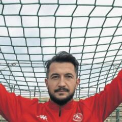 Héctor Rodas, infiltrado granota en León para eliminar al Valencia