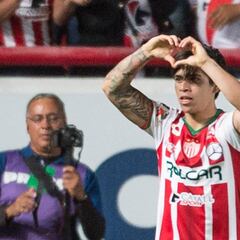 Víctor Dávila escoge a Pachuca como su nuevo hogar